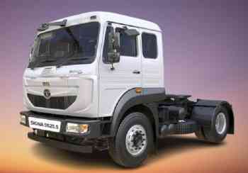 Tata Signa 5525.S Tractor Trailer photo 1